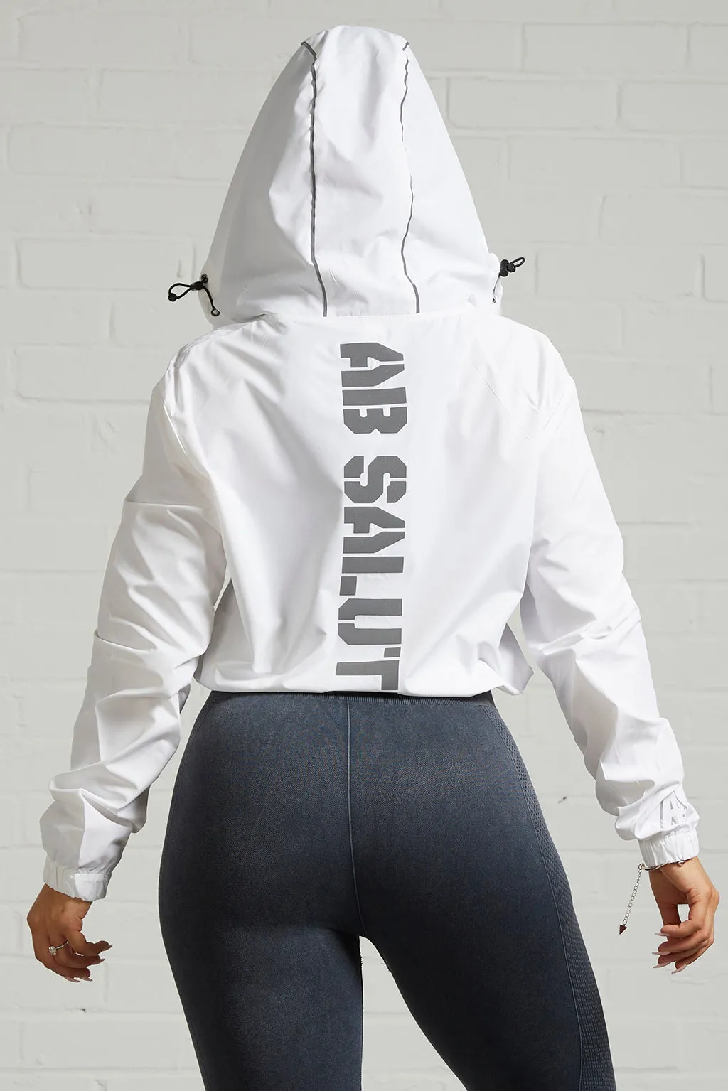 Performance Wind - White